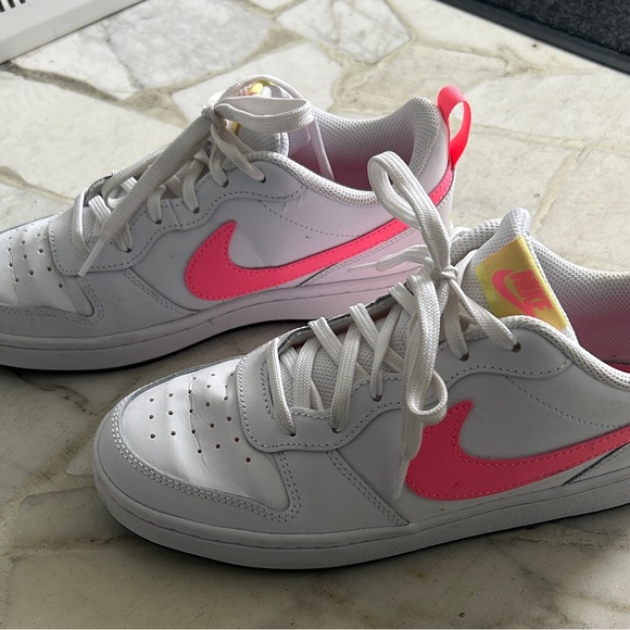Kids Nike Court Borough Low 2
'White Sunset Pulse' BQ5448-108 - worn once - Picture 3 of 4
